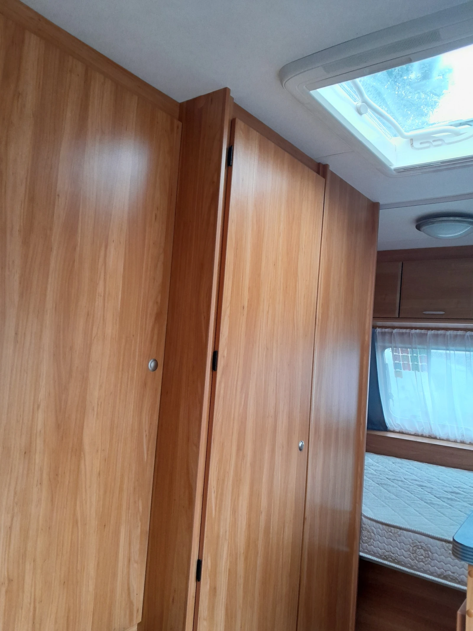 Каравана Burstner Премио 435 TS - изображение 8