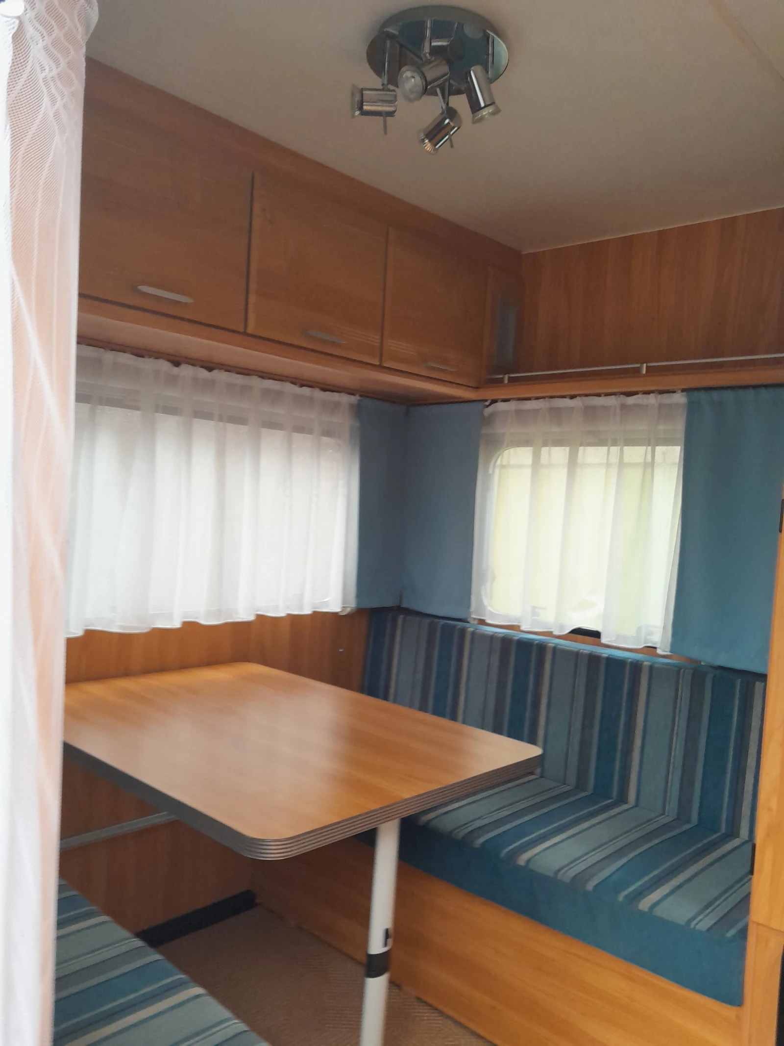 Каравана Burstner Премио 435 TS - изображение 6