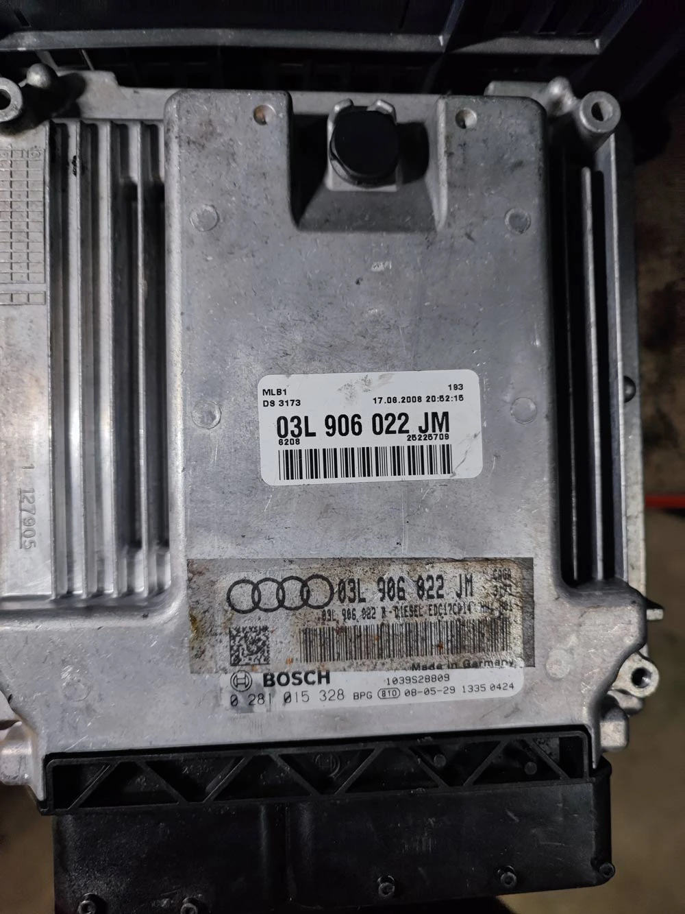 Компютър ECU Audi A4 A5 2.0TDI EDC17CP14 CAG 03L906022JM