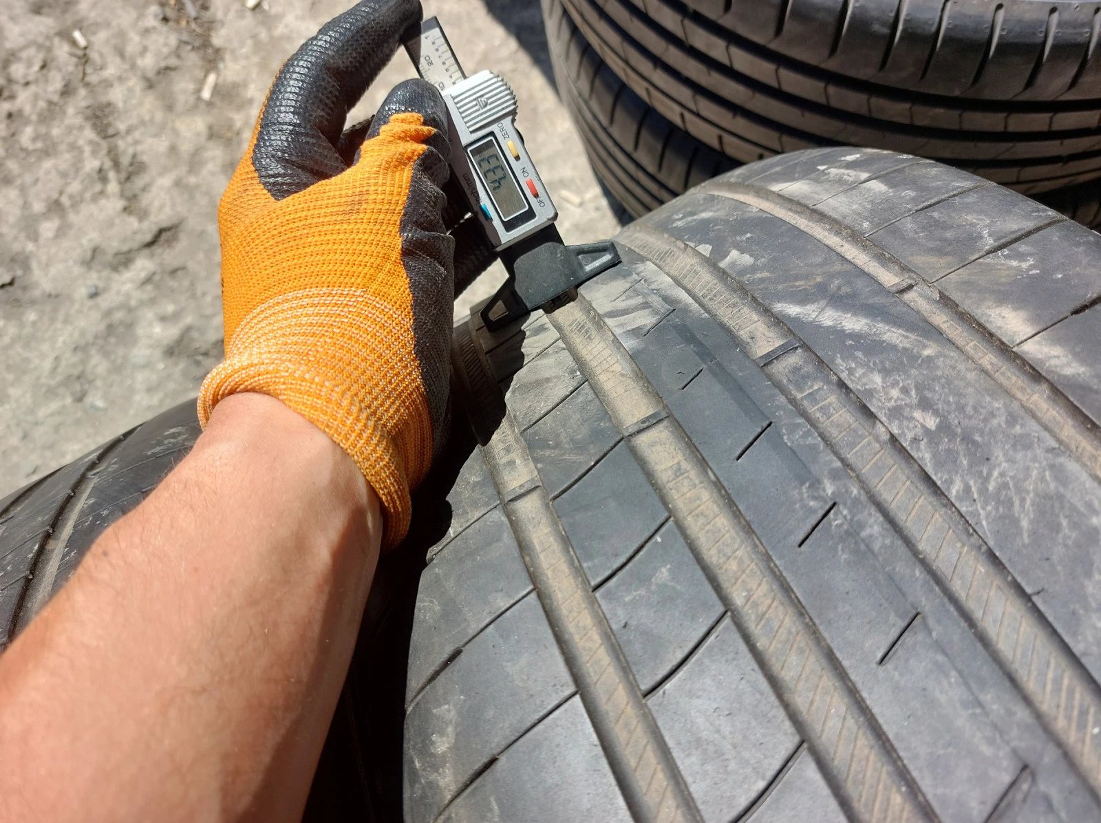 ���� 275/40R18 | Mobile.bg � ����������� 3