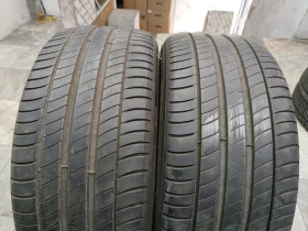 Гуми Зимни 245/40R18, снимка 3 - Гуми и джанти - 47850340