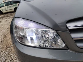 Mercedes-Benz C 230 2.5 V6 AMG, снимка 16