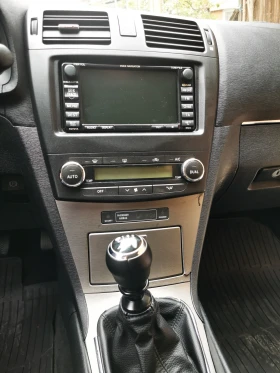 Toyota Avensis, снимка 12