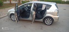 Toyota Corolla verso с газ, снимка 14