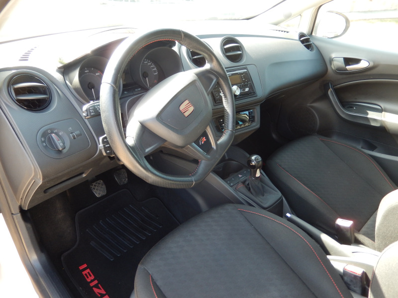 Seat Ibiza 2.0TDI FR 178000km TOP, снимка 12 - Автомобили и джипове - 45284867