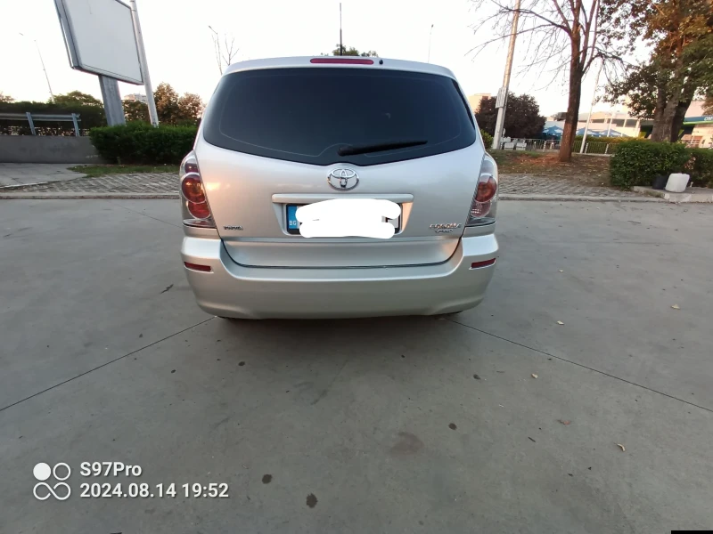 Toyota Corolla verso с газ, снимка 2 - Автомобили и джипове - 47414884