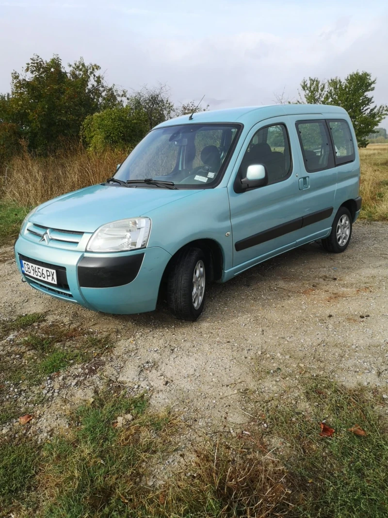 Citroen Berlingo 1.4i, снимка 1 - Автомобили и джипове - 47470606