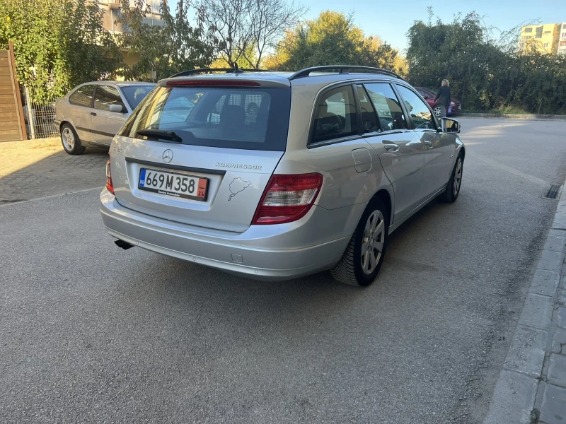 Mercedes-Benz C 180 180 компресор, снимка 4 - Автомобили и джипове - 47857233