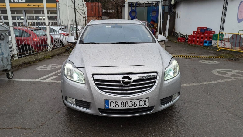 Opel Insignia 2.8Т, снимка 9 - Автомобили и джипове - 48153212