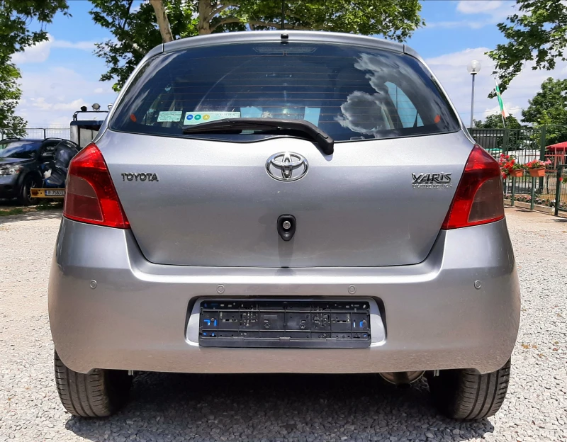 Toyota Yaris 1.4D4d * LIMITED EDITION* КЛИМАТИК* , снимка 5 - Автомобили и джипове - 51052741