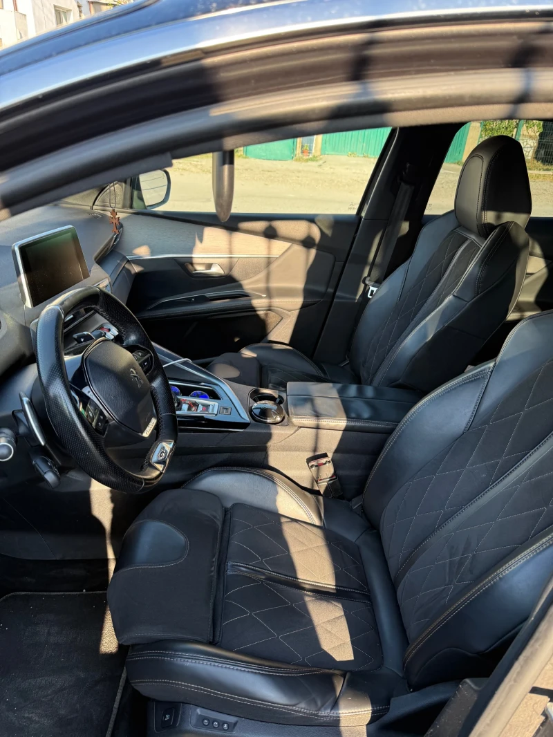 Peugeot 3008 2.0 HDI GT FULL, снимка 8 - Автомобили и джипове - 51448380