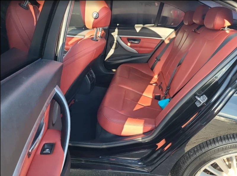 BMW 320 xDrive, снимка 11 - Автомобили и джипове - 52666998