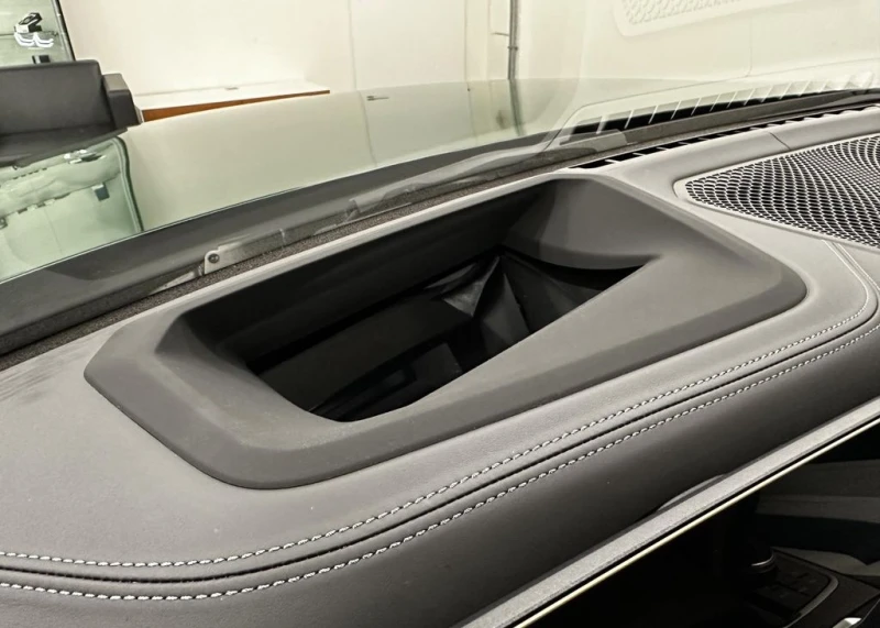 BMW M3 Competition xDrive Touring, снимка 7 - Автомобили и джипове - 52740439