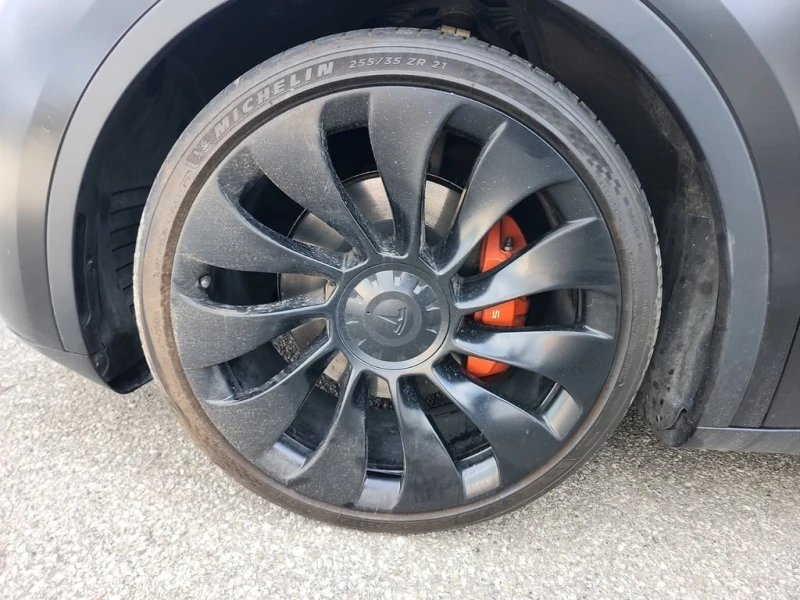 Tesla Model Y * PERFORMANCE * CARFAX * БЕЗ ПЪРВОНАЧАЛНА ВНОСКА, снимка 6 - Автомобили и джипове - 52777381