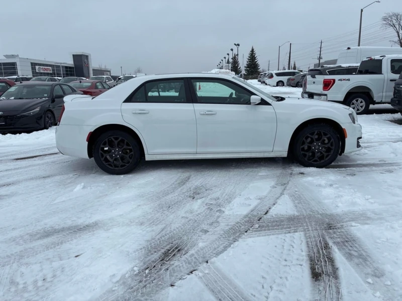 Chrysler 300c * 300S * CARFAX * ЦЕНА ДО БГ, снимка 4 - Автомобили и джипове - 52898643