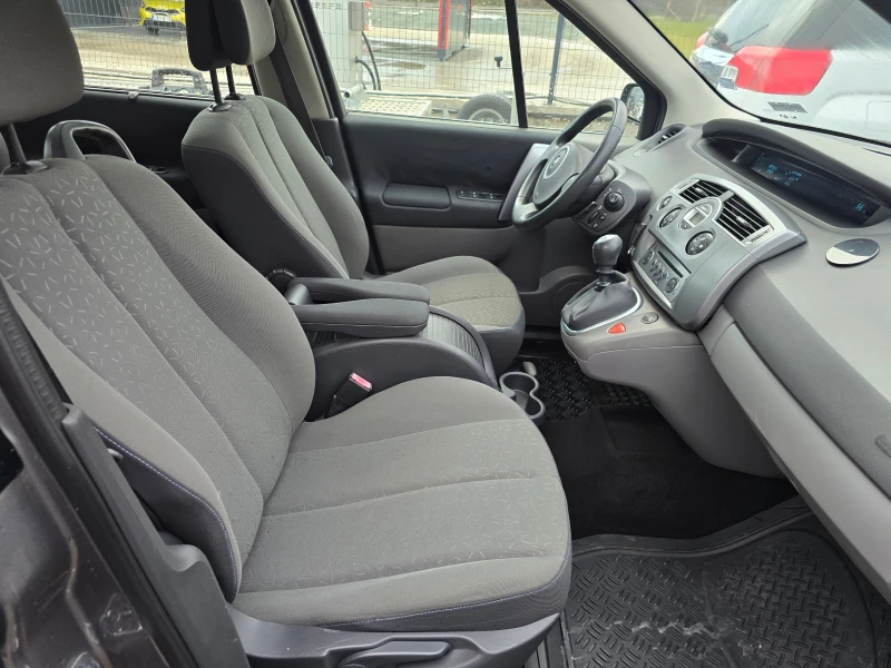 Renault Grand scenic 1.9dCi/6+ 1места/6-ск./Лизинг, снимка 12 - Автомобили и джипове - 53597844