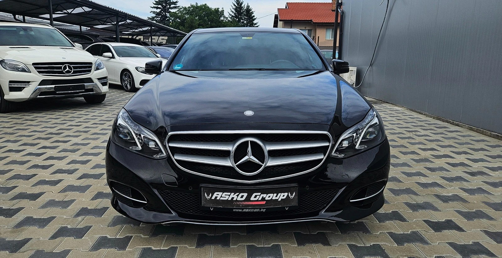 Mercedes-Benz E 350 AMG/4MATIC/GERMANY/LED/ПОДГРЕВ/AMBIENT/PARK AS/LIZ - изображение 2