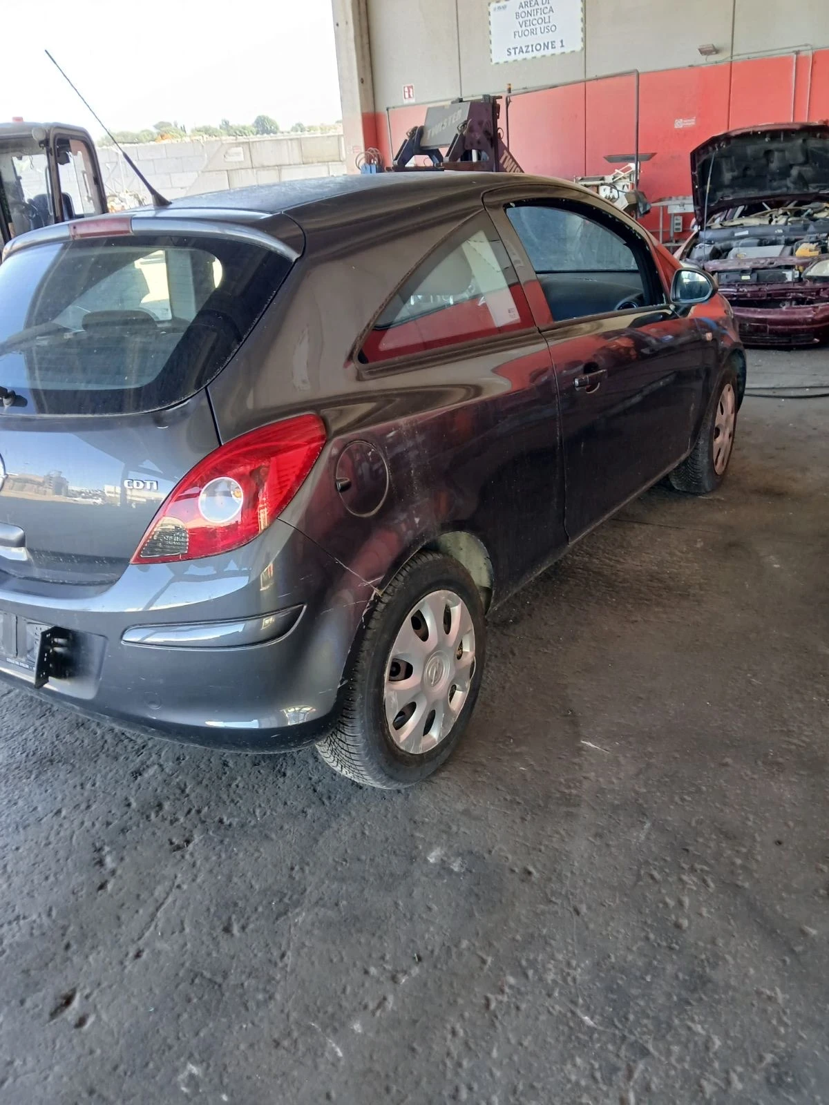 Opel Corsa 1.2 - изображение 4