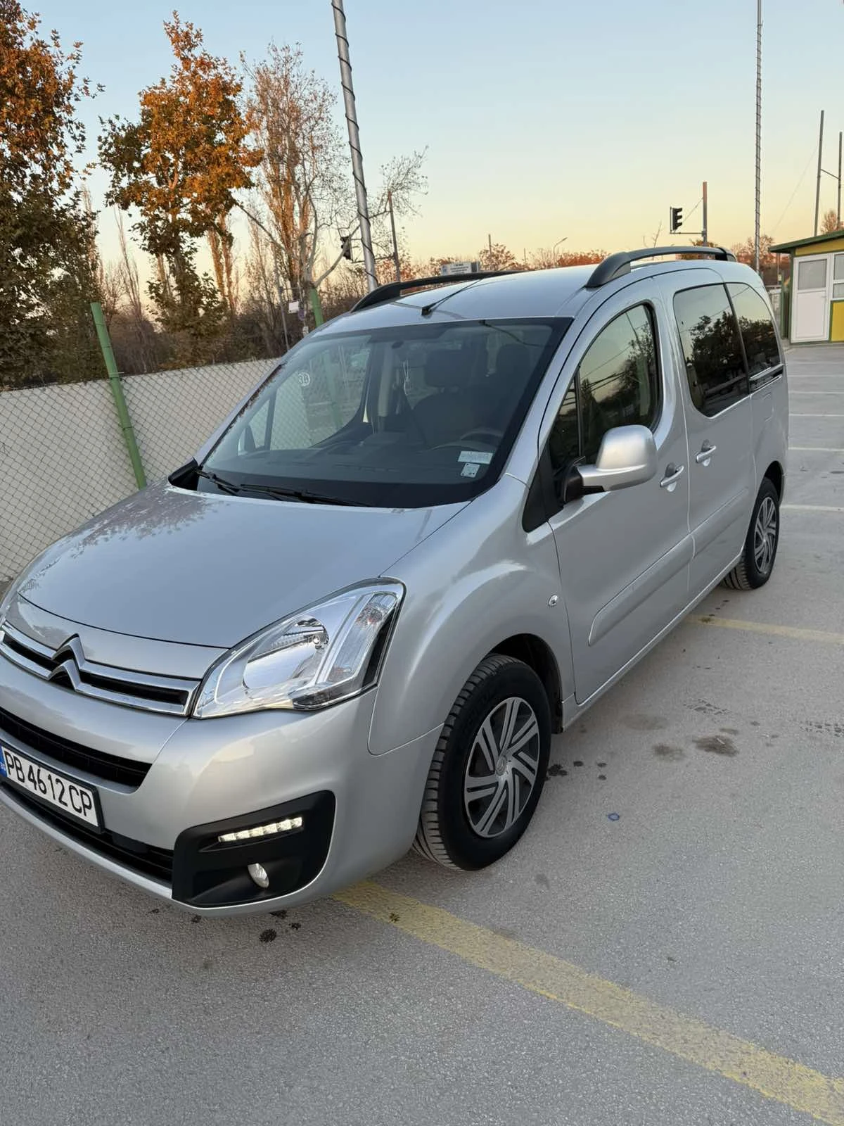 Citroen Berlingo 1.6 HDI - изображение 2