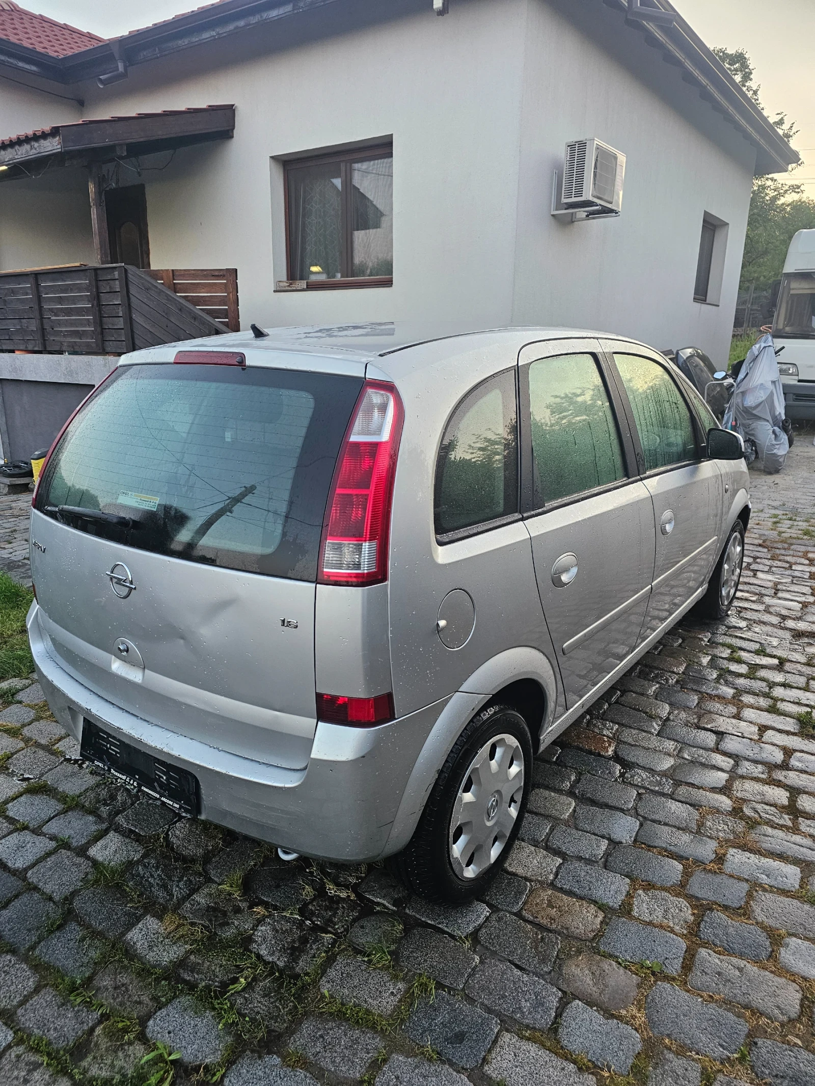 Opel Meriva 1.6 benz 108000km - изображение 8