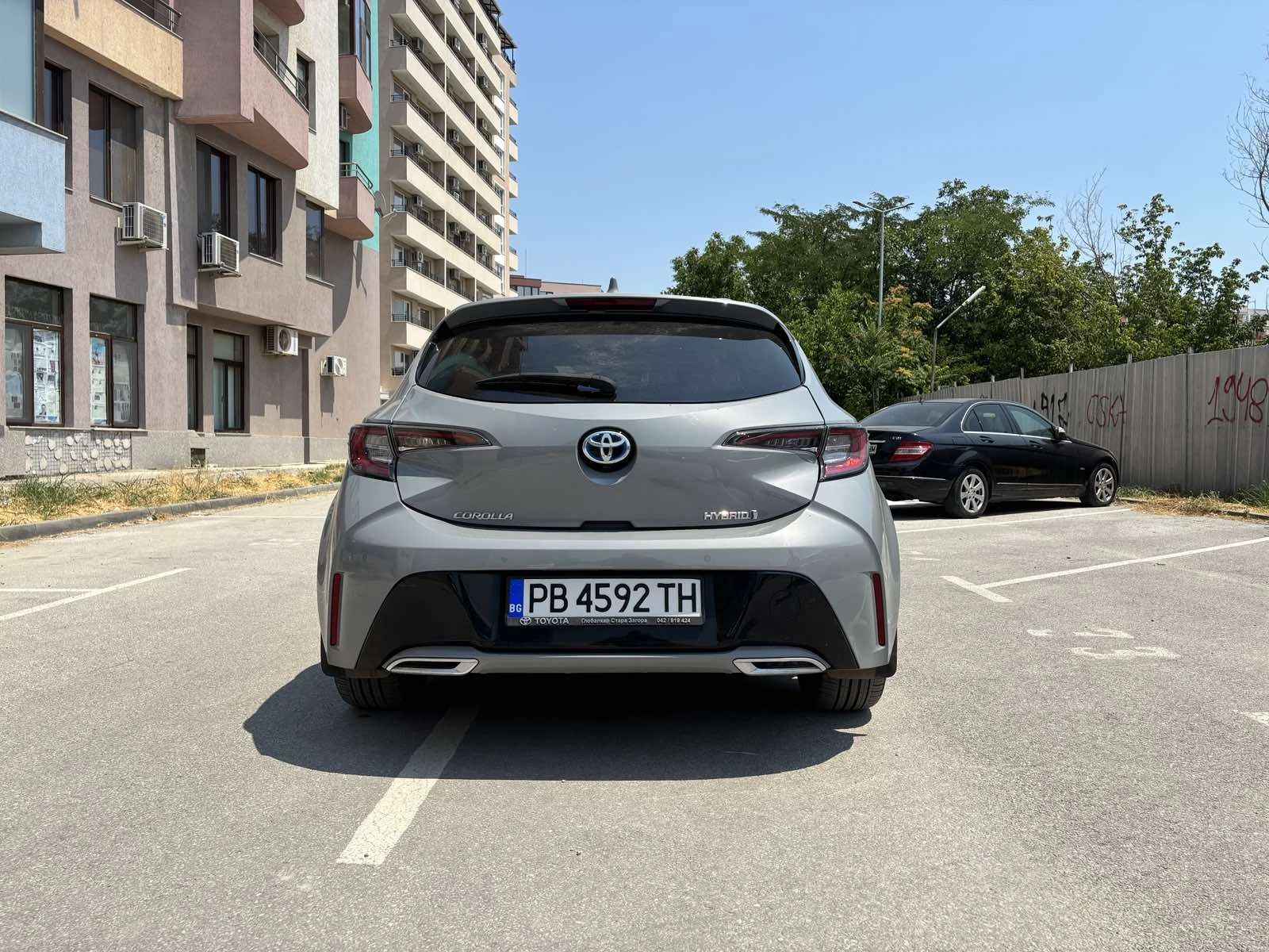 Toyota Corolla Luxury 2.0  - изображение 6