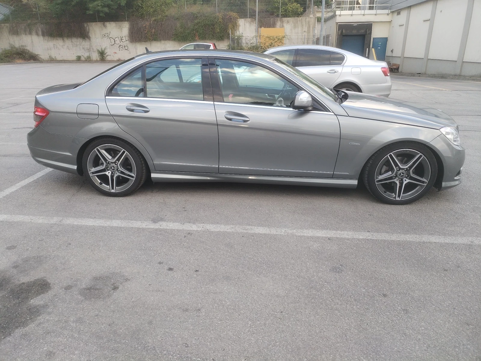 Mercedes-Benz C 230 2.5 V6 AMG - изображение 4