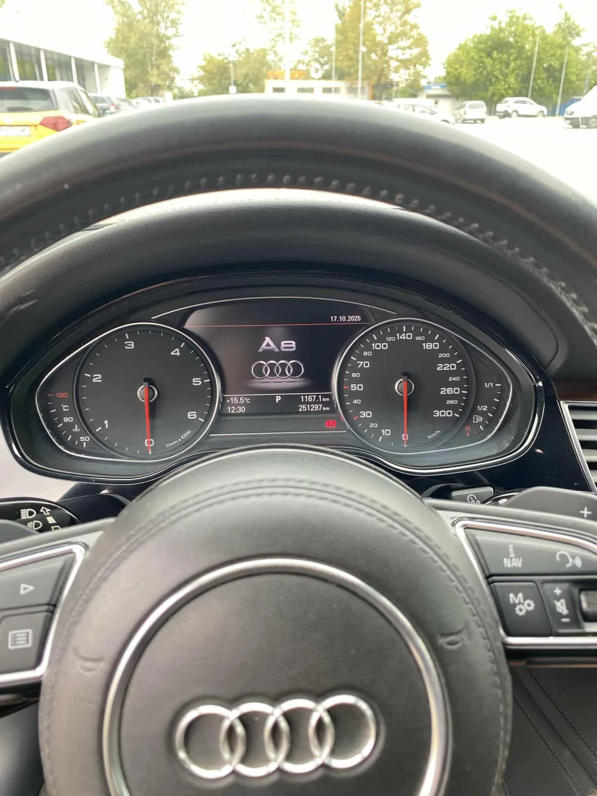 Audi A8 3.0 TDI Quattro DISTRONIC - изображение 9