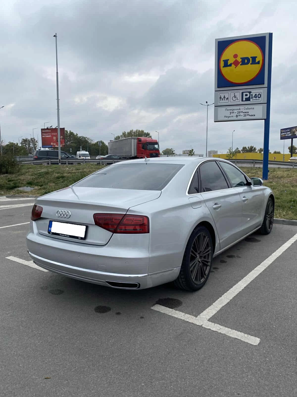 Audi A8 3.0 TDI Quattro DISTRONIC - изображение 4