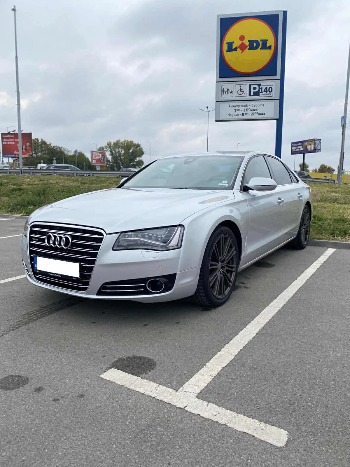 Audi A8 3.0 TDI Quattro DISTRONIC - изображение 2