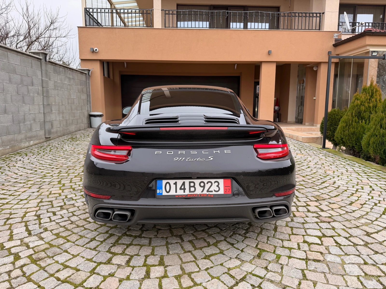 Porsche 911 TURBO S 991.2 EXCLUSIVE - изображение 5