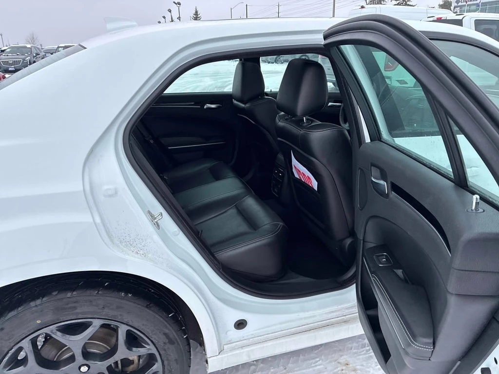 Chrysler 300c * 300S * CARFAX * ���� �� �� | Mobile.bg � ����������� 16