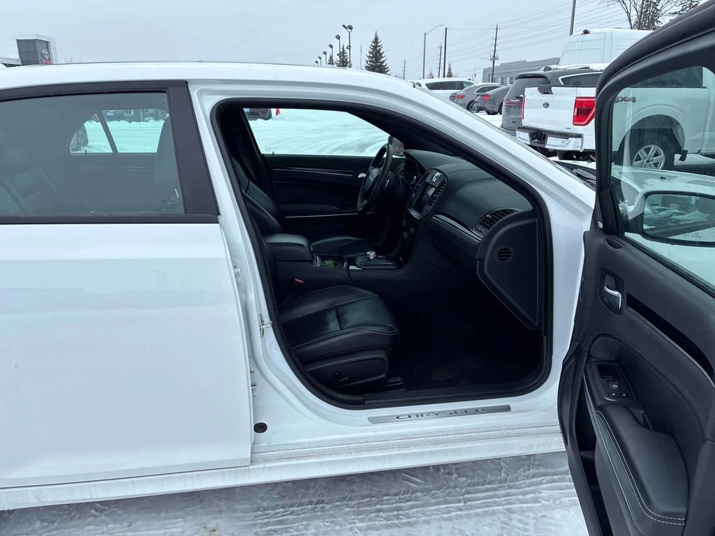 Chrysler 300c * 300S * CARFAX * ���� �� �� | Mobile.bg � ����������� 17