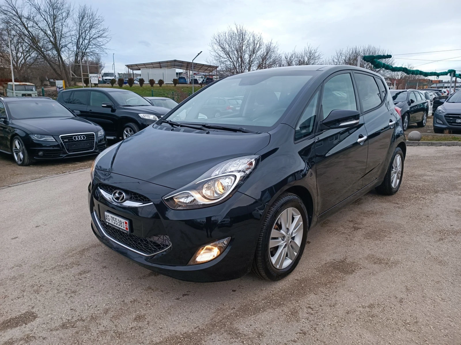 Hyundai Ix20 1.6i-125кс-ШВЕЙЦАРИЯ-АВТОМАТ-NAVI-KEYLESS-FULL - изображение 7