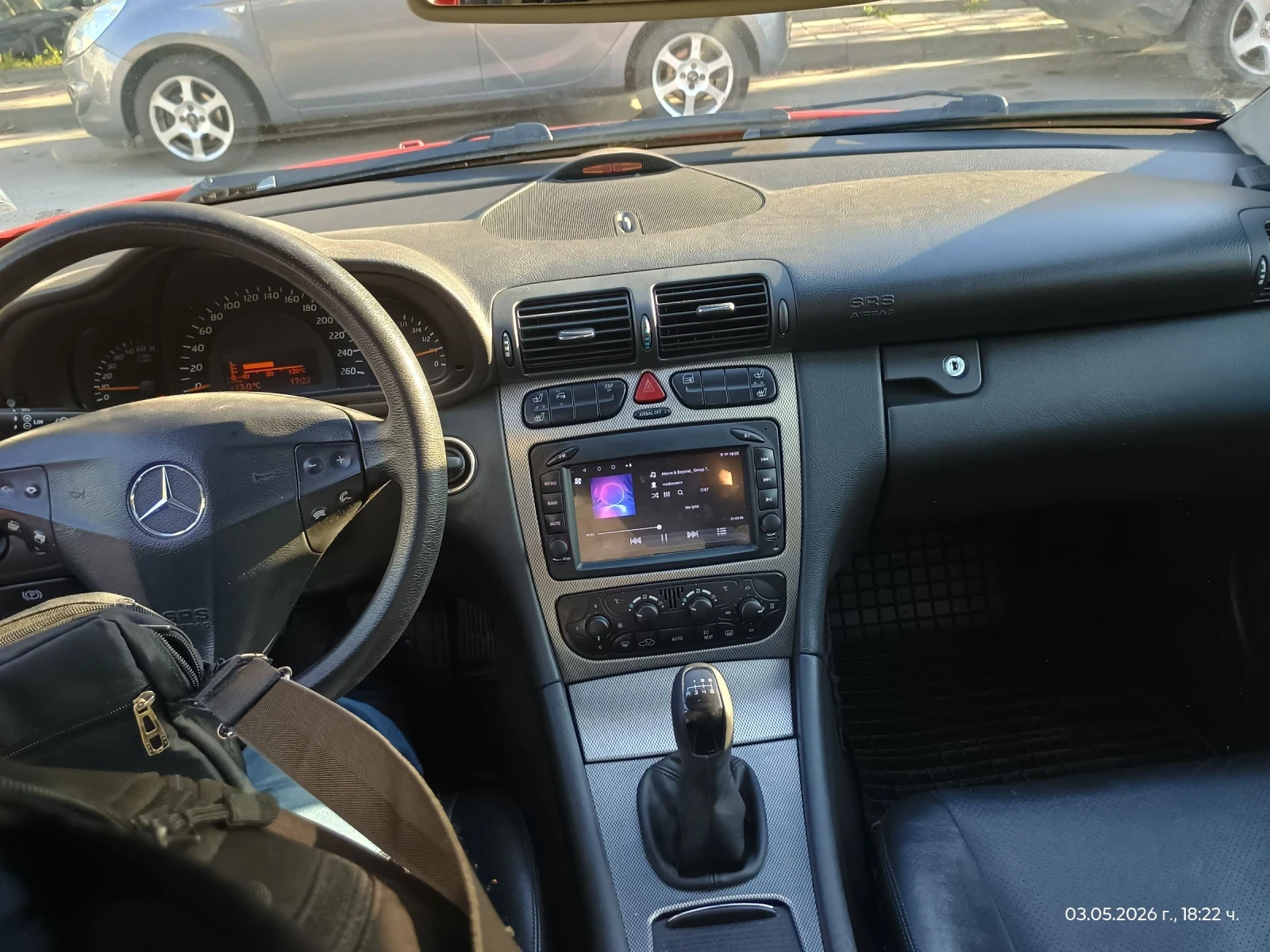 Mercedes-Benz C 180, снимка 7 - Автомобили и джипове - 53634682