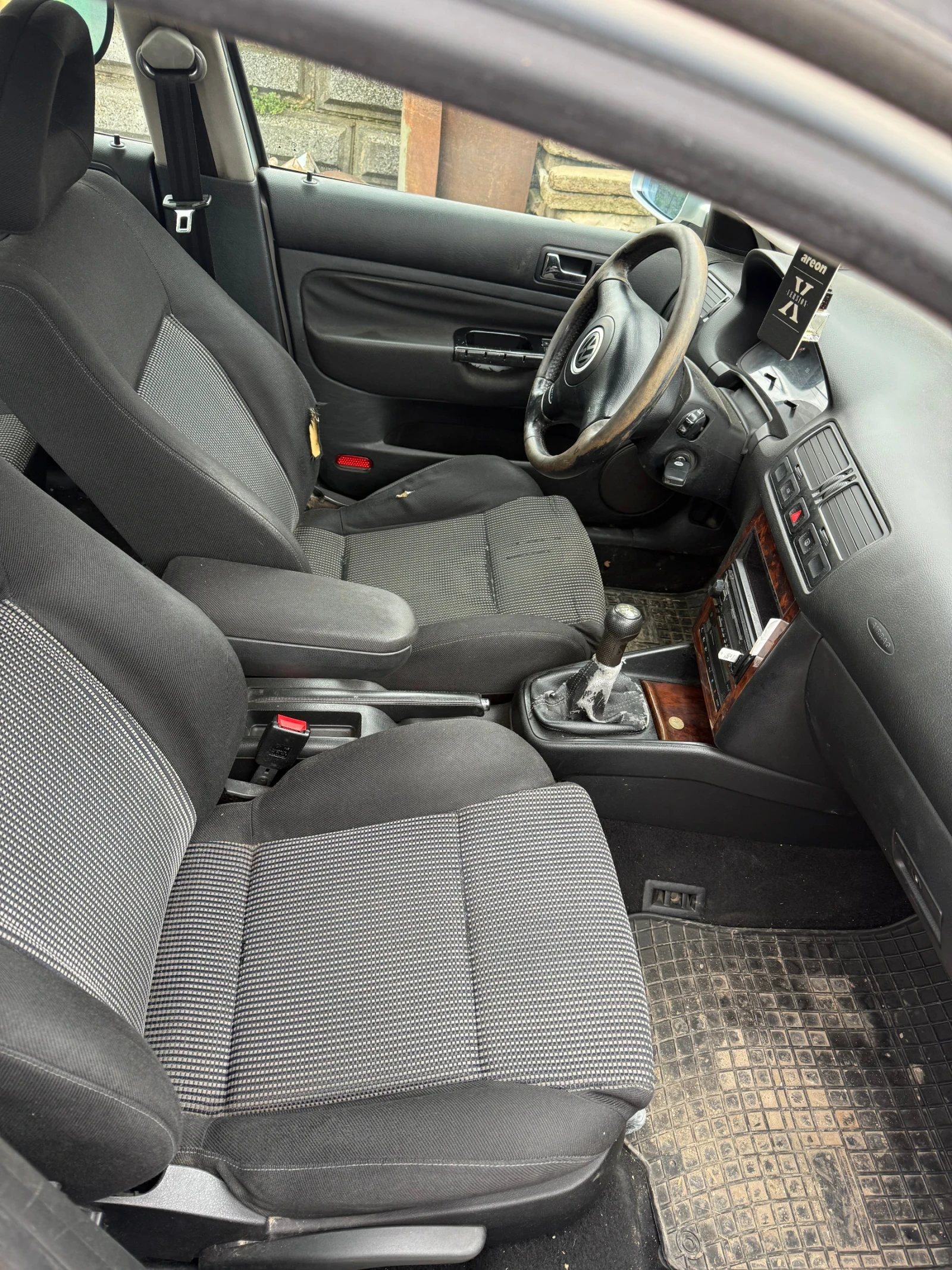 VW Bora 1.9 TDI, снимка 6 - Автомобили и джипове - 53959185