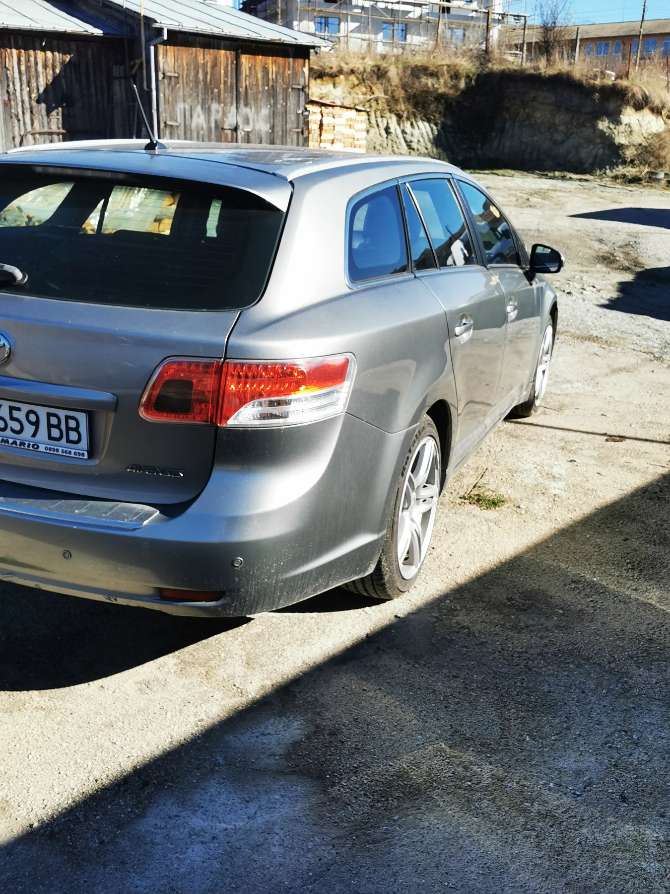 Toyota Avensis, снимка 3 - Автомобили и джипове - 54250510
