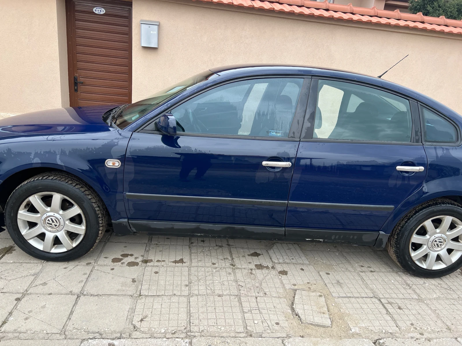 VW Passat, снимка 2 - Автомобили и джипове - 54416138