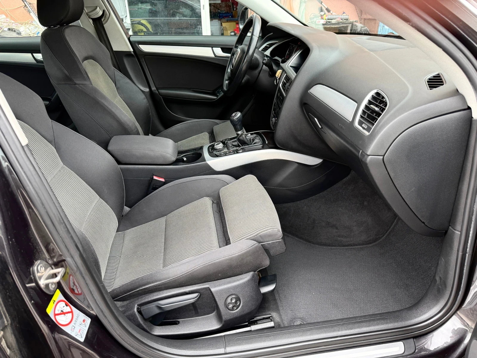 Audi A4 2.0TDI-LED-XENON-RECARO-NAVI-�����- | Mobile.bg � ����������� 14