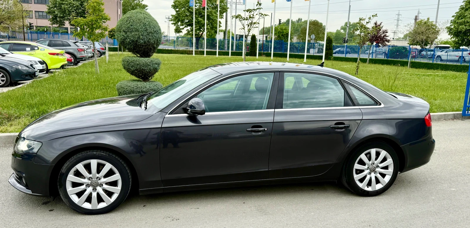 Audi A4 2.0TDI-LED-XENON-RECARO-NAVI-�����- | Mobile.bg � ����������� 3