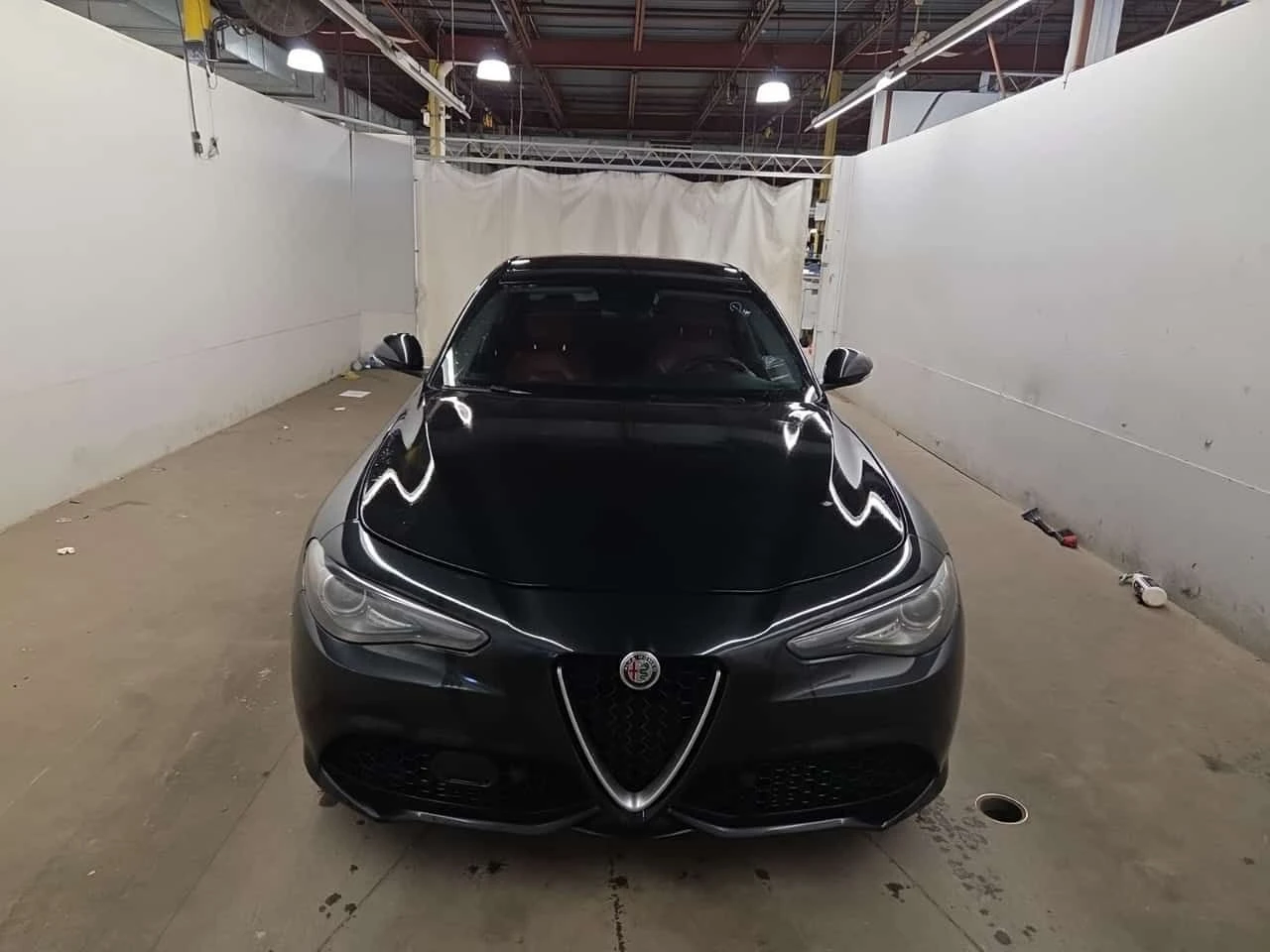 Alfa Romeo Giulia * TI SPORT* АВТОКРЕДИТ БЕЗ ПЪРВОНАЧАЛНА ВНОСКА* , снимка 17 - Автомобили и джипове - 54665537