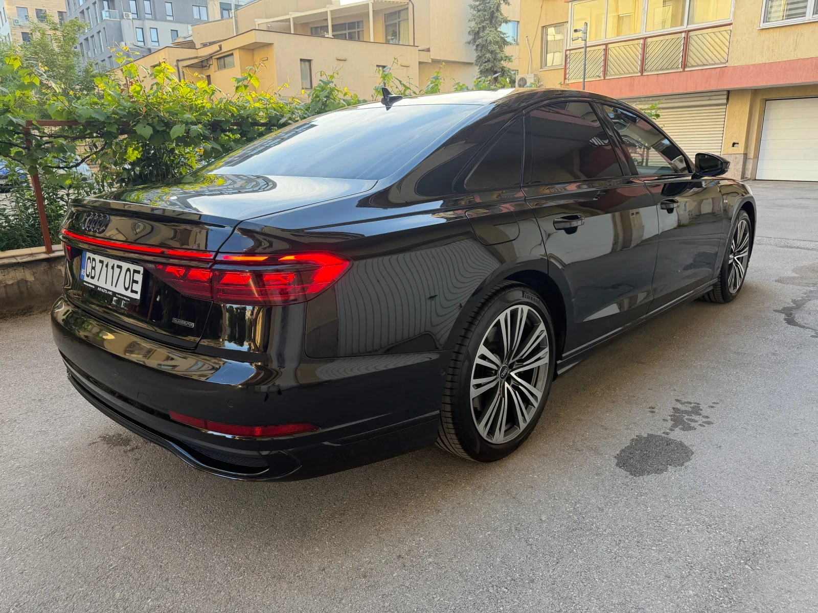 Audi A8 55 TFSI S LINE B&O Гаранция, снимка 4 - Автомобили и джипове - 54676232