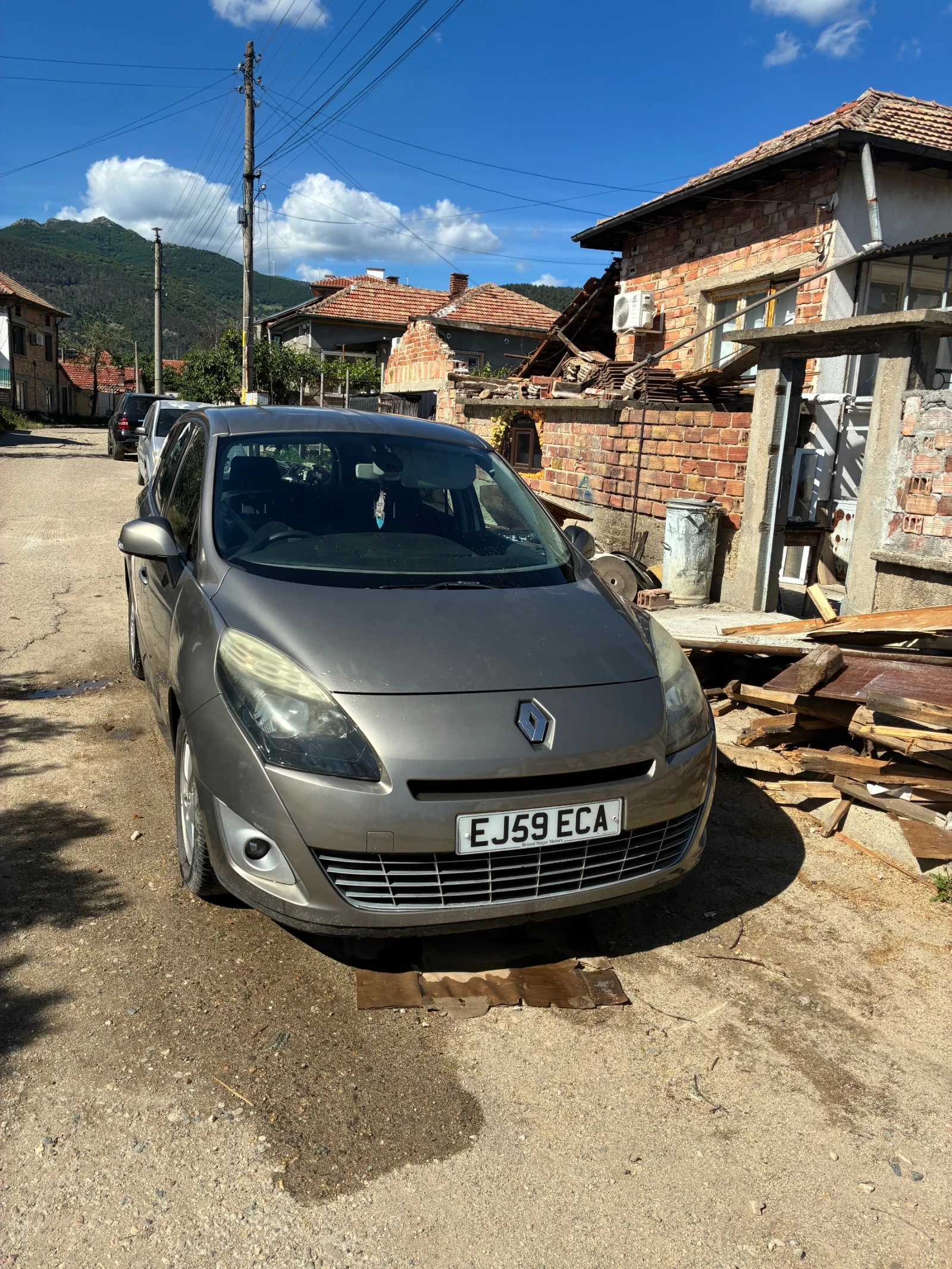 Renault Grand scenic 1.5 dci 106, снимка 2 - Автомобили и джипове - 54713090