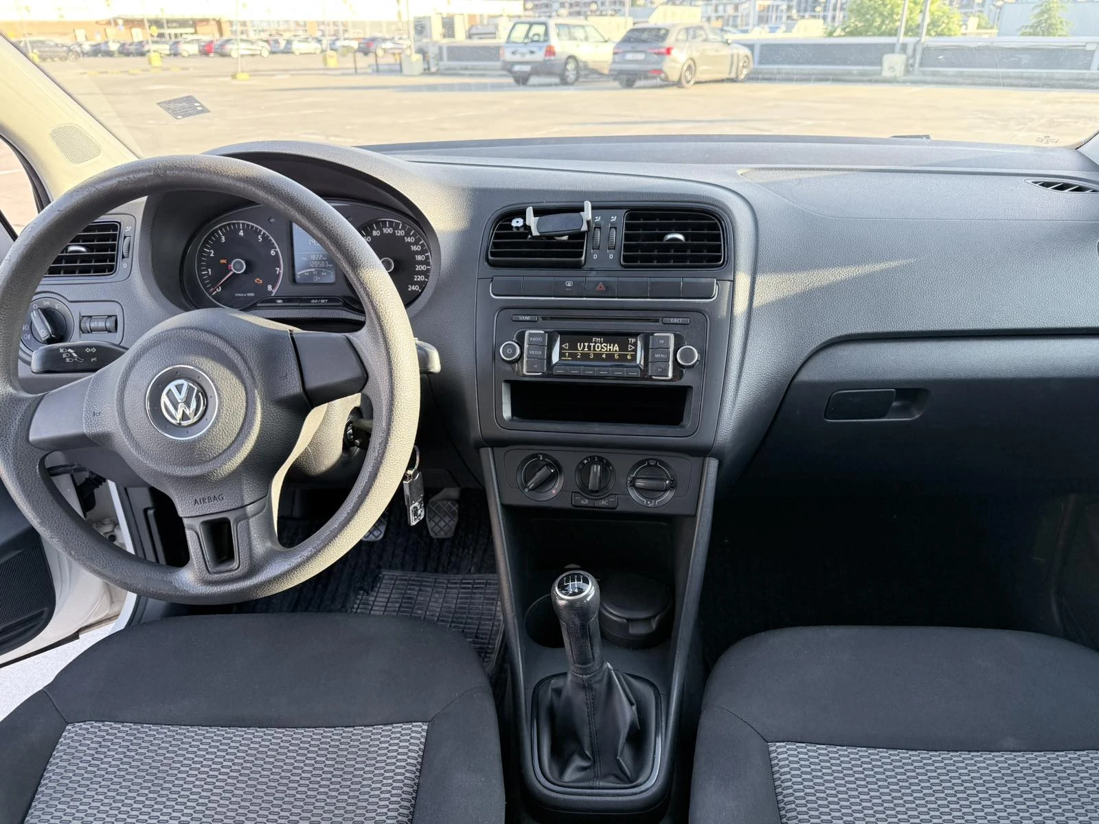 VW Polo Fly, снимка 8 - Автомобили и джипове - 54752704