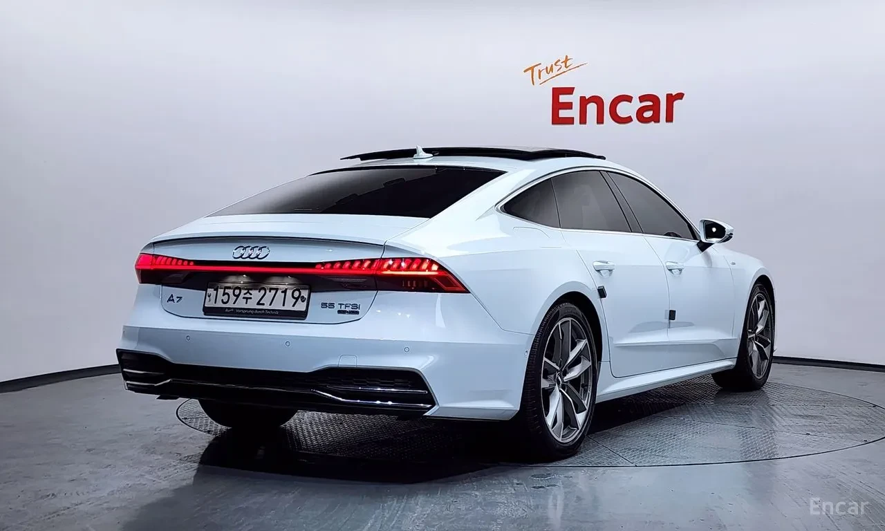 Audi A7 QUATTRO / 360 CAM / ОБДУХВАНЕ / МАСАЖИ/ B&O, снимка 2 - Автомобили и джипове - 55448705