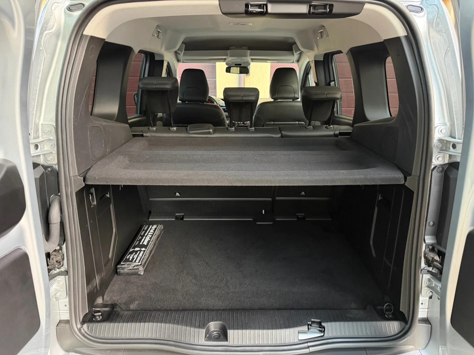 Renault Kangoo 1.5dCi-116ps* TECHNO* Пълна Сервизна История!, снимка 10 - Автомобили и джипове - 55598710