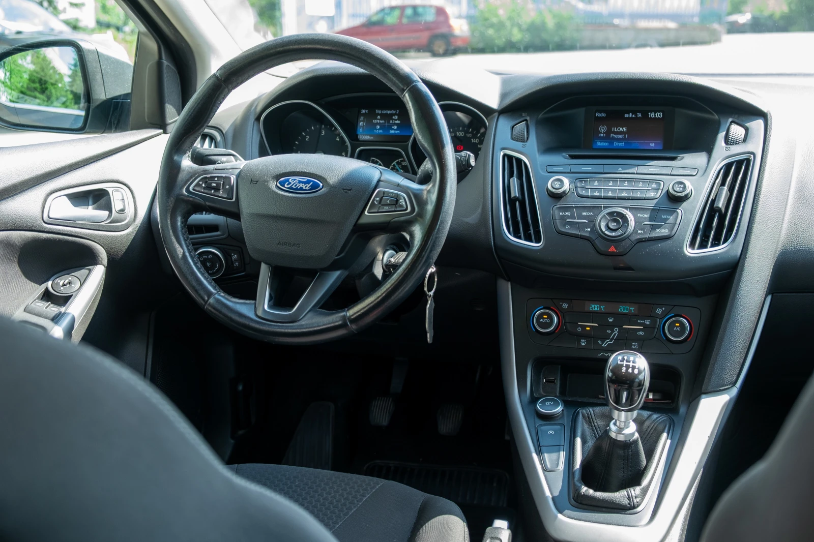 Ford Focus 1.5 TDCI 120 к.с. , снимка 9 - Автомобили и джипове - 55772354