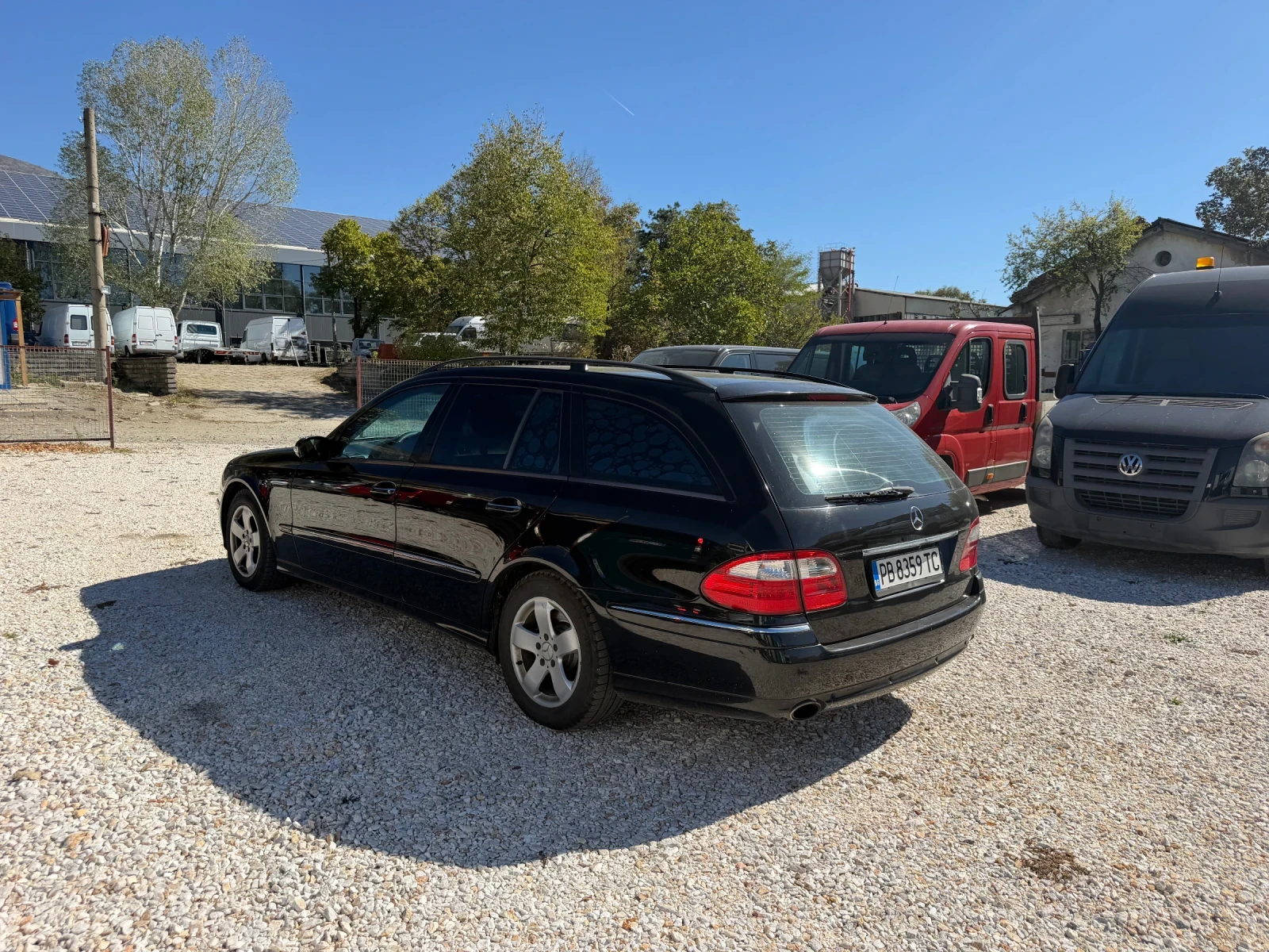 Mercedes-Benz E 280, снимка 4 - Автомобили и джипове - 56357113