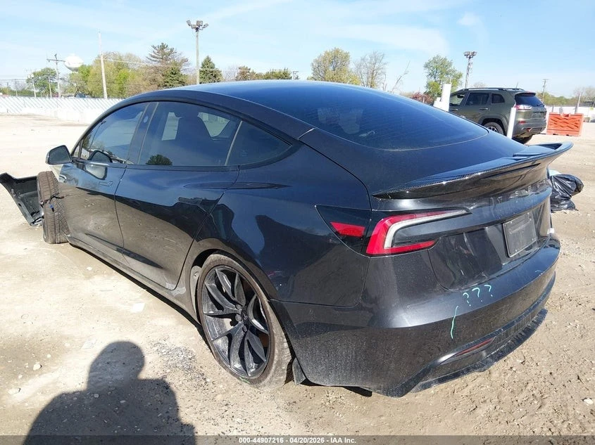 Tesla Model 3 KEYLESS ENTRY & PHONE KEY| PERFORMANCE SPORT SEATS, снимка 4 - Автомобили и джипове - 56722075