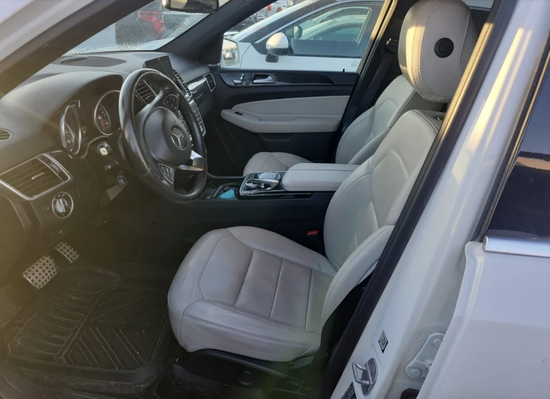 Mercedes-Benz GLE 400, снимка 5 - Автомобили и джипове - 52749850