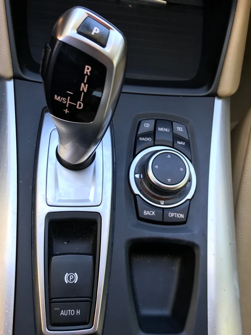 BMW X6 4.0d. 306 к.с. Xdrive, снимка 8 - Автомобили и джипове - 53565819